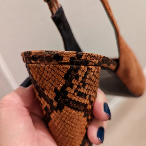 Mango Faux Snakeskin Suede Slingback Heels Size US 9.5 Cognac - Picture 10 of 15